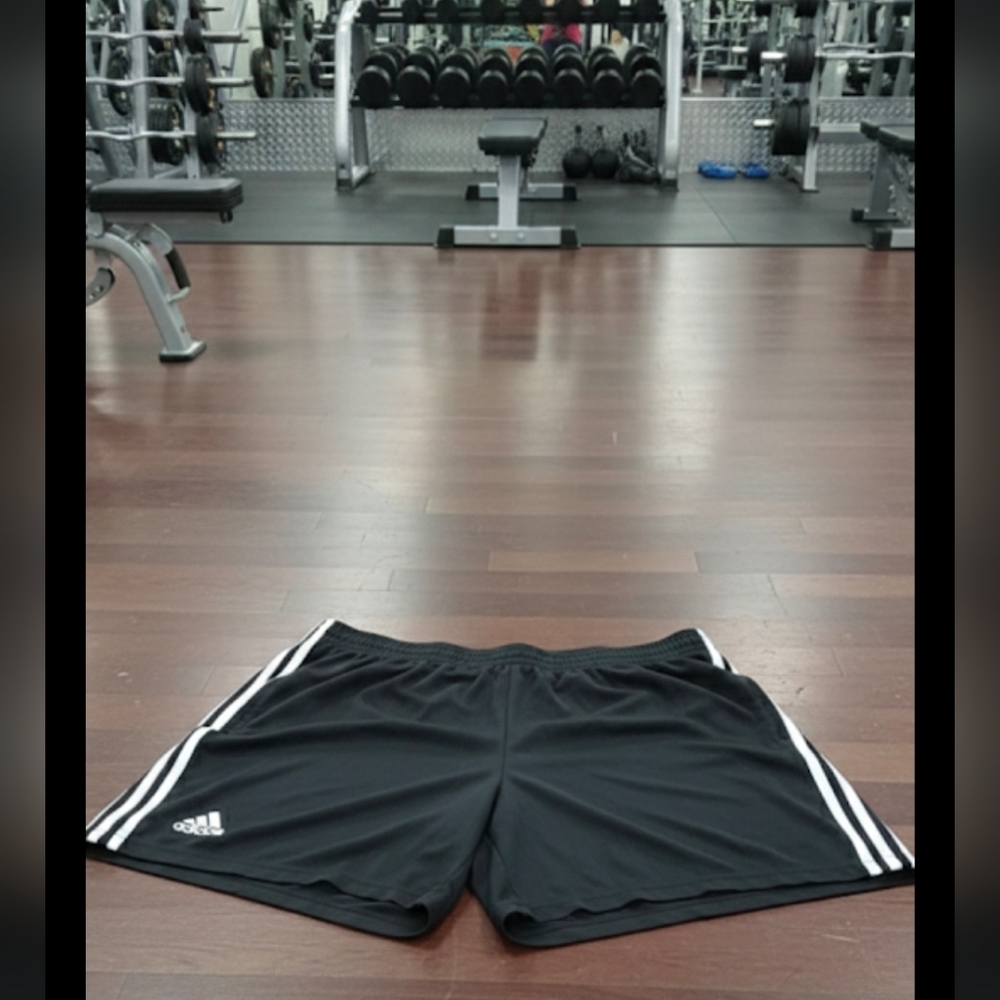 Adidas men's athletic. Shorts 2XL